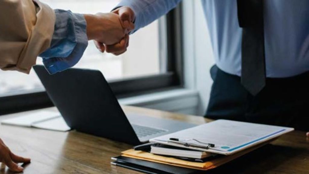 Pros and cons of changing status