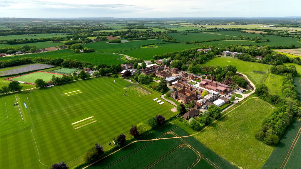 Lord Wandsworth College and St Neot’s Preparatory School merge
