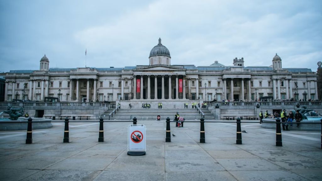 National Gallery accused of discrimination against independent schools
